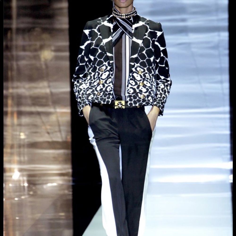 Gucci Blazer Runway Collection Spring/Summer 2013 - Picture 1 of 8